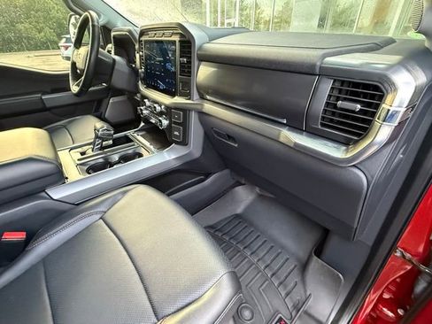 Used 2022 Ford F150 Lariat w/ Equipment Group 502A High image 16