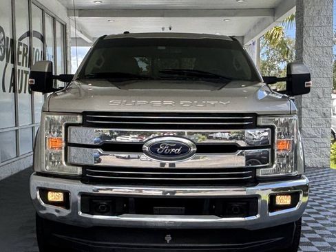 Used 2017 Ford F250 Lariat w/ Lariat Value Package AWD/4WD image 12