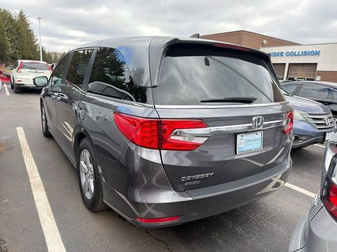 Certified 2018 Honda Odyssey EX-L image 2