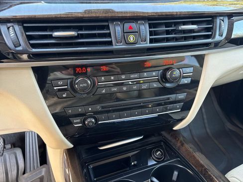 Used 2016 BMW X5 xDrive50i image 33