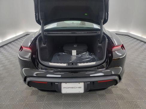 New 2025 Porsche Taycan image 11