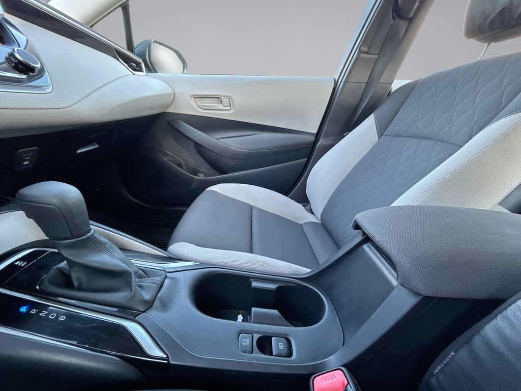 Used 2026 Toyota Corolla LE FWD image 25