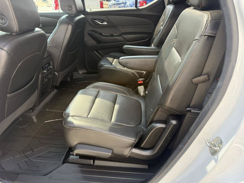 Used 2020 Chevrolet Traverse Premier w/ Redline Edition AWD/4WD image 13