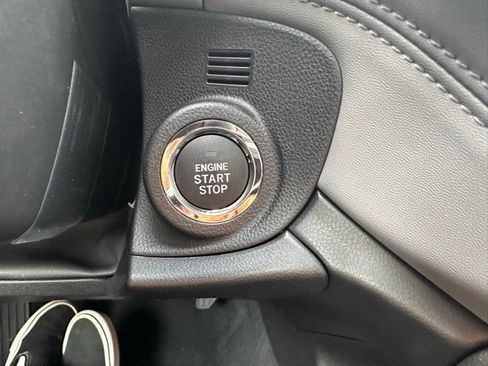 New 2025 Subaru Outback Premium image 19