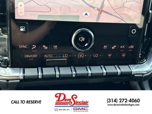 New 2026 GMC Yukon Denali w/ Denali Reserve Package AWD/4WD image 19