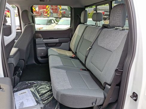 New 2025 Ford F350 XLT w/ Black Appearance Package AWD/4WD image 5