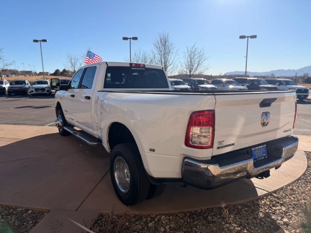 Used 2024 RAM 3500 Big Horn AWD/4WD image 5