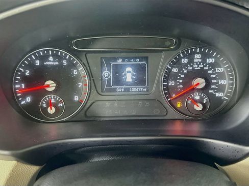 Used 2018 Kia Sorento FWD image 25