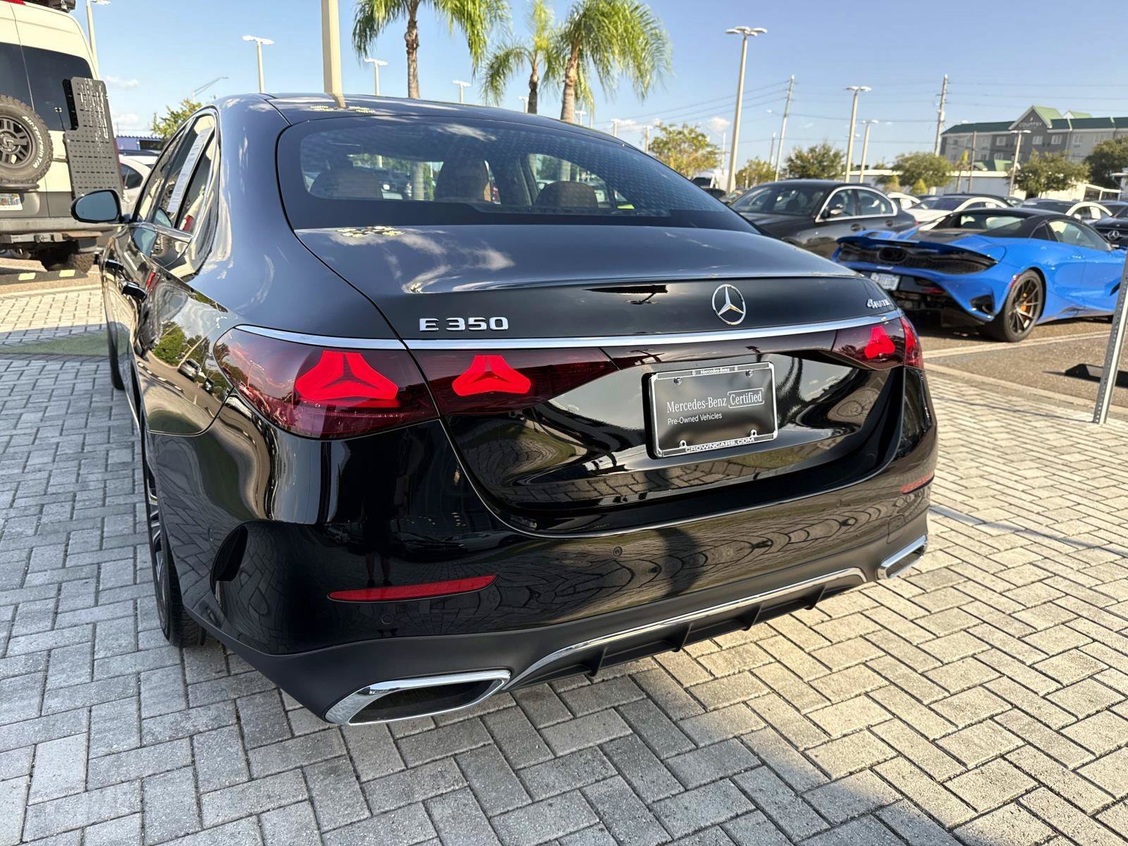 Used 2024 Mercedes-Benz E 350 4MATIC Sedan image 8