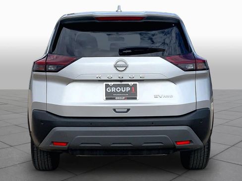 Used 2023 Nissan Rogue SV AWD/4WD image 5