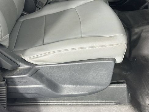 Used 2022 Ford F150 XL w/ Equipment Group 101A High RWD image 23