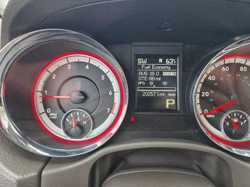 Used 2013 Dodge Durango Crew image 13