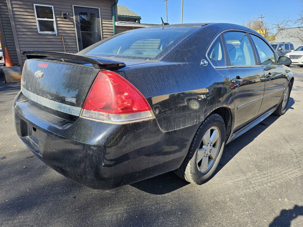 Used 2009 Chevrolet Impala LT FWD image 9