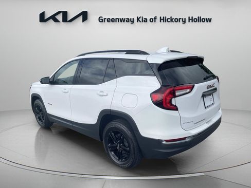 Used 2023 GMC Terrain AT4 AWD/4WD image 5