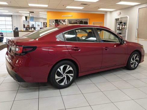 Used 2020 Subaru Legacy Premium image 11