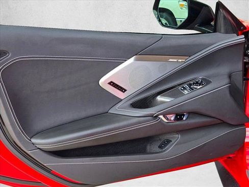 Used 2023 Chevrolet Corvette Stingray Preferred Cpe w/ Z51 Performance Package RWD image 10