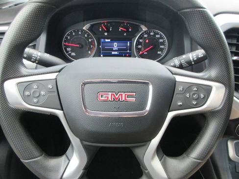 Used 2023 GMC Acadia SLE w/ Driver Convenience Package image 25