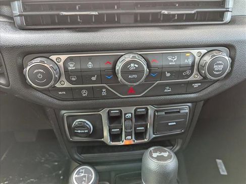New 2026 Jeep Wrangler Unlimited Sport AWD/4WD image 19