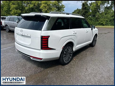 New 2026 Hyundai Palisade Calligraphy FWD image 7