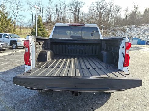 Used 2023 Chevrolet Silverado 1500 ZR2 image 28
