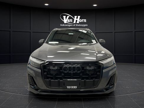 Used 2025 Audi Q7 3.0T Premium Plus w/ Premium Plus Package AWD/4WD image 2