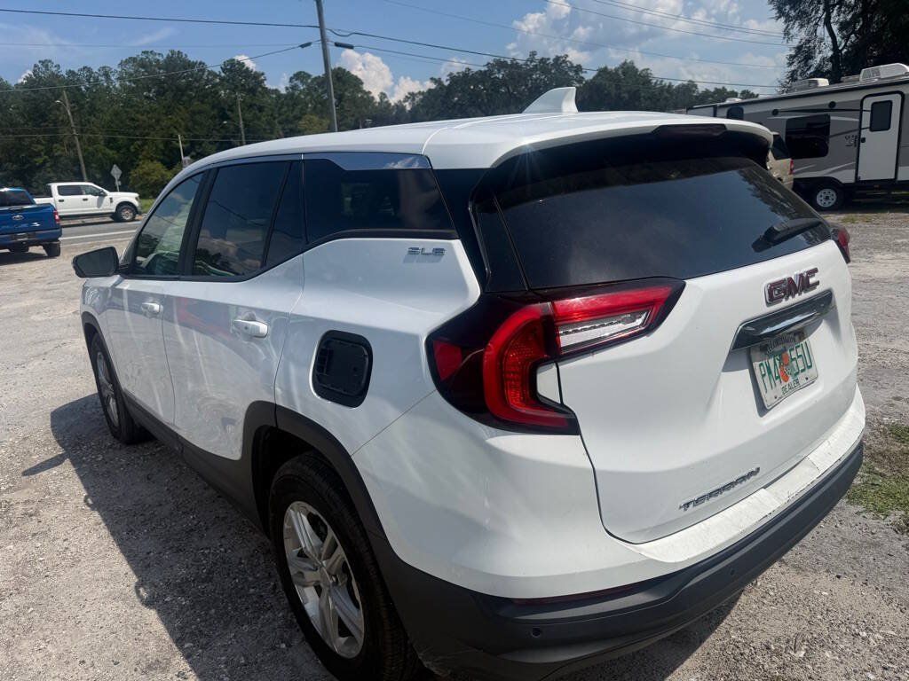 Used 2023 GMC Terrain SLE FWD image 7