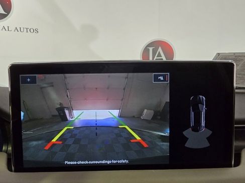 Used 2023 Lincoln Nautilus Reserve image 16