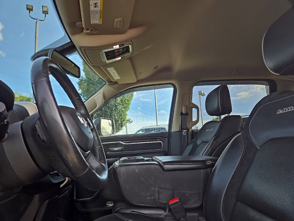 Used 2019 RAM 1500 Laramie AWD/4WD image 31