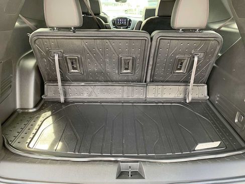 Certified 2023 Chevrolet Traverse RS w/ LPO, Floor Liner Package AWD/4WD image 26