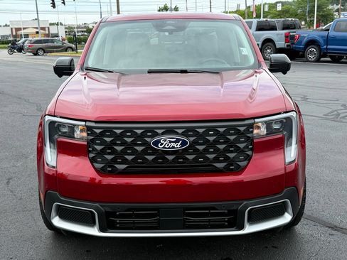 Used 2026 Ford Maverick Lariat w/ 4K Tow Package AWD/4WD image 9