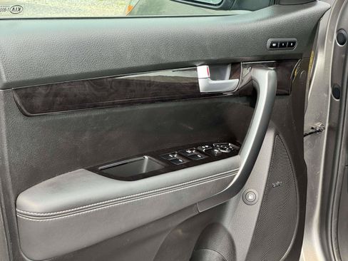 Used 2014 Kia Sorento SX AWD/4WD image 20