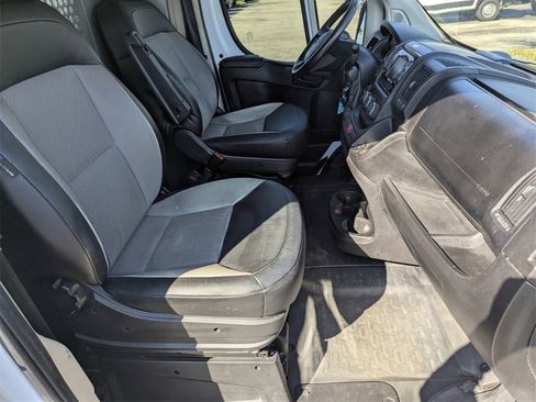Used 2021 RAM ProMaster 2500 image 28