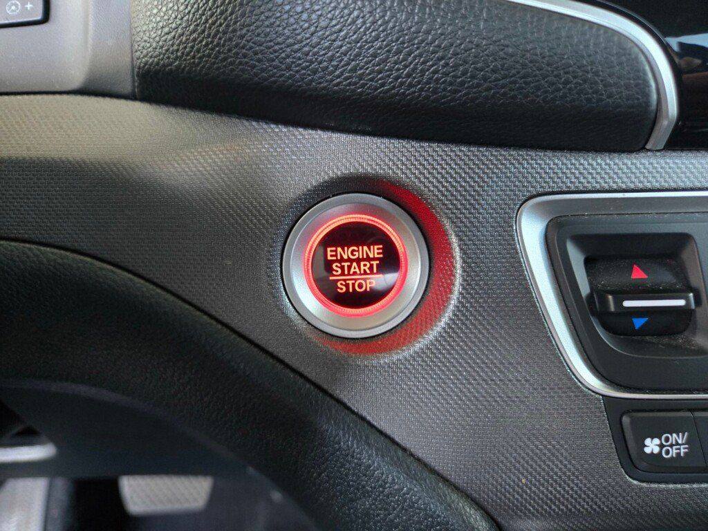 Certified 2023 Honda Ridgeline Sport image 18