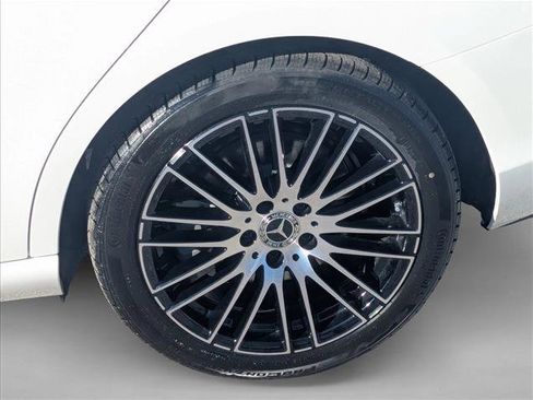 New 2026 Mercedes-Benz C 300 Sedan image 9