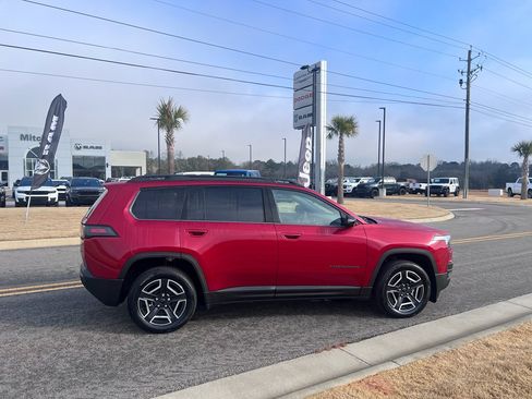 New 2026 Jeep Cherokee Laredo AWD/4WD image 2