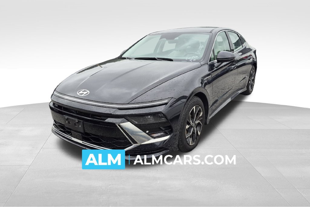 Used 2025 Hyundai Sonata SEL FWD image 1