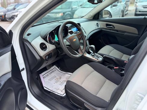 Used 2012 Chevrolet Cruze LS w/ Connectivity Package image 6