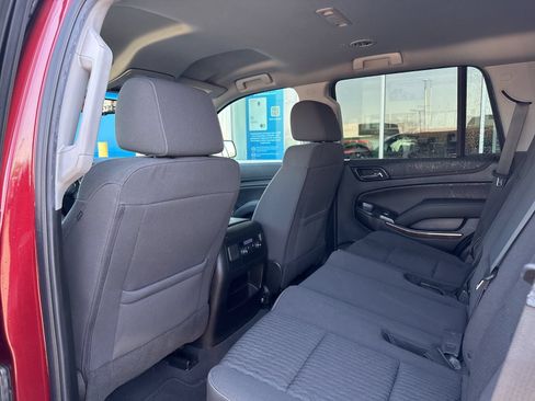 Used 2019 Chevrolet Tahoe LS AWD/4WD image 16
