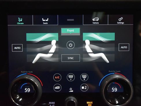 Used 2018 Land Rover Range Rover HSE AWD/4WD image 33