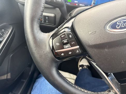 Used 2025 Ford Escape Platinum w/ Premium Technology Package image 46