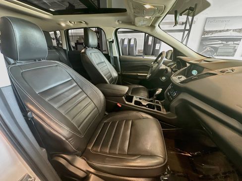Used 2018 Ford Escape SEL AWD/4WD image 34