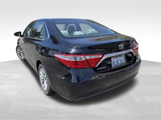 Used 2017 Toyota Camry LE FWD video 3