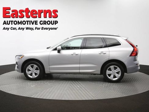 Used 2022 Volvo XC60 B5 Momentum AWD/4WD image 64