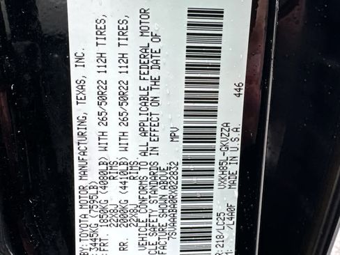 Used 2024 Toyota Sequoia Capstone image 10