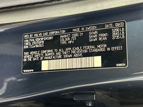 Used 2023 Volvo XC60 B5 Core w/ Protection Package Premier FWD image 30