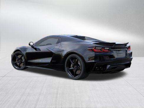 New 2026 Chevrolet Corvette E-Ray w/ Stealth Interior Trim Package AWD/4WD image 3