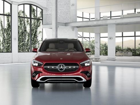 New 2025 Mercedes-Benz GLA 250 image 9