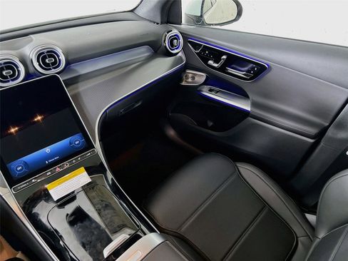 Certified 2026 Mercedes-Benz GLC 300 4MATIC image 21