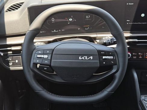 New 2026 Kia Sportage SX FWD image 18