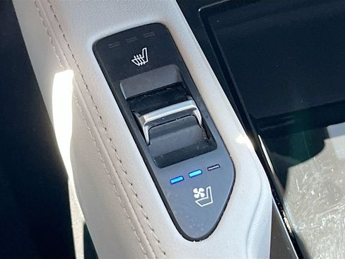 Used 2021 Kia Telluride EX AWD/4WD image 21